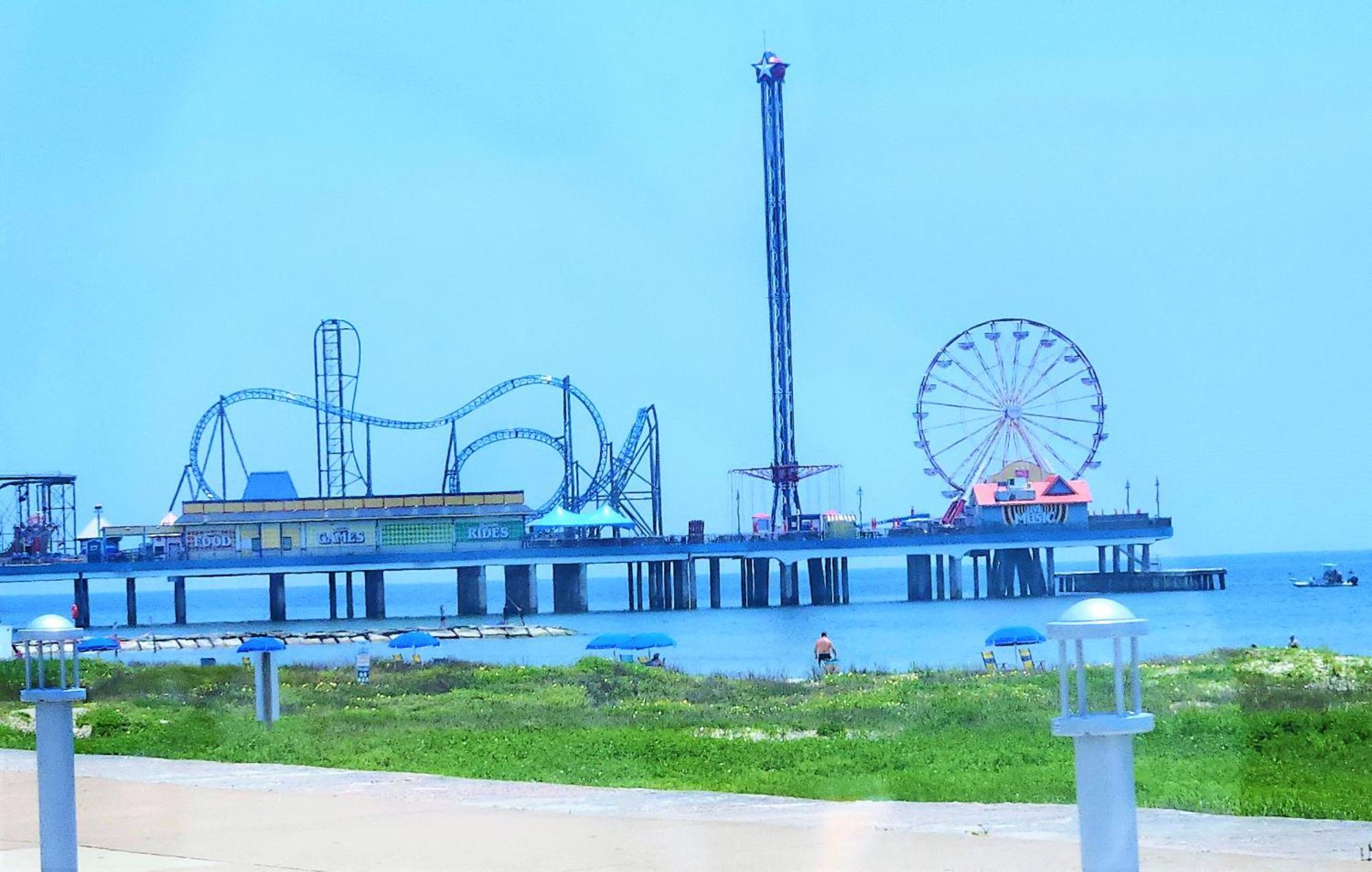 Casaazul-2605B-Pleasure Pier & Beach A Block Away- 3Bed 2Bath 7 Beds- 7 Minutes To Cruise Terminal Galveston Esterno foto